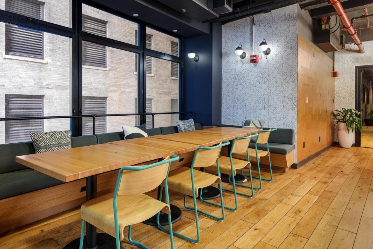 Placemakr Street Apartahotel 4*