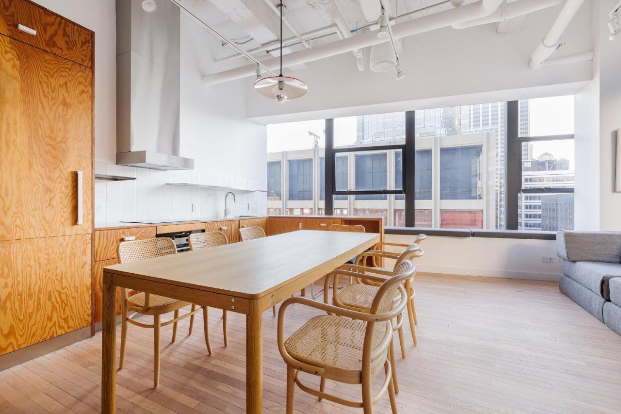 Placemakr Street Apartahotel